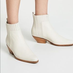 Vince Eckland Chelsea Booties 6.5